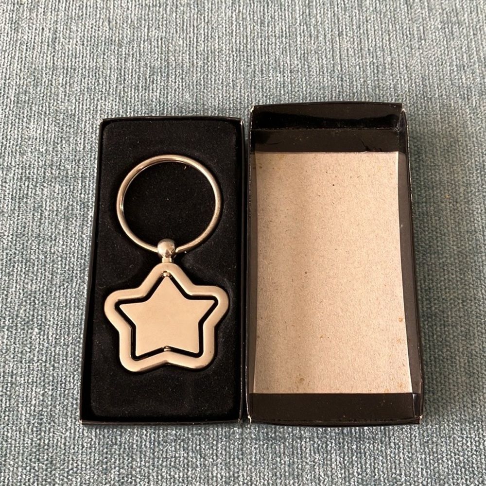 Double Star Keychain Key Chain - Picture 3 of 4
